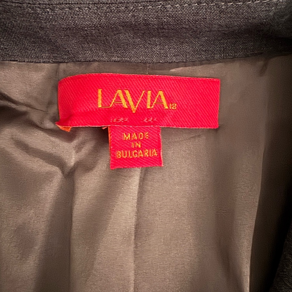 Lavia Women's grey suit Jacket and pants